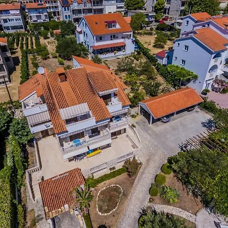 شقة In With Sea View, Balcony, Air Conditioning, Wifi 5132-2