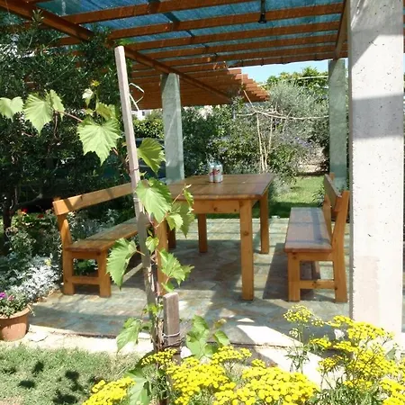 In With Sea View, Balcony, Air Conditioning, Wifi 5132-2 دوغي رات